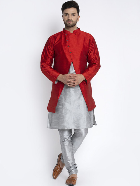 

Benstoke Men Silver-Toned Solid Kurta with Pyjamas