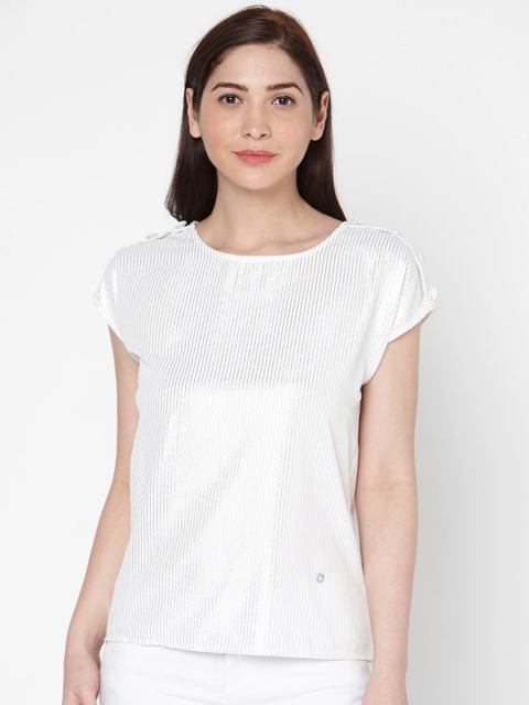 Deal Jeans Women White Solid Top