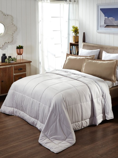 

Portico New York White Solid Mild Winter 150 GSM Double Bed Comforter