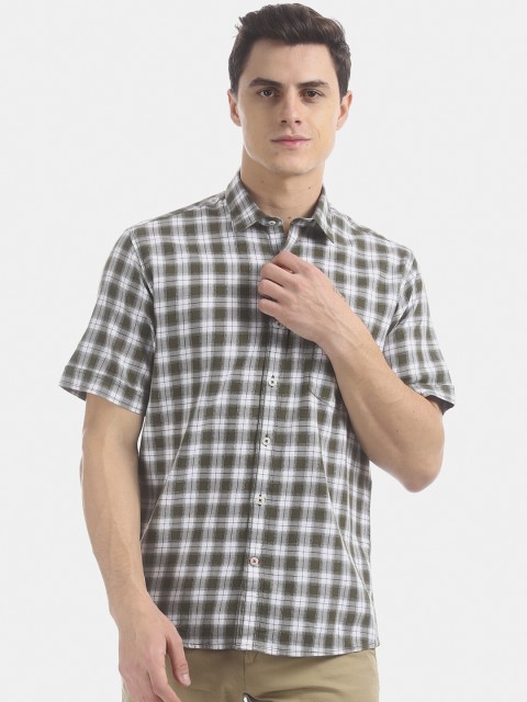 

Arrow Sport Men Green & White Regular Fit Checked Casual Shirt