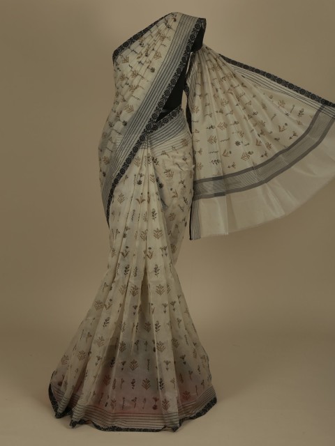 

Pothys Cream-Coloured Woven Design Supernet Saree