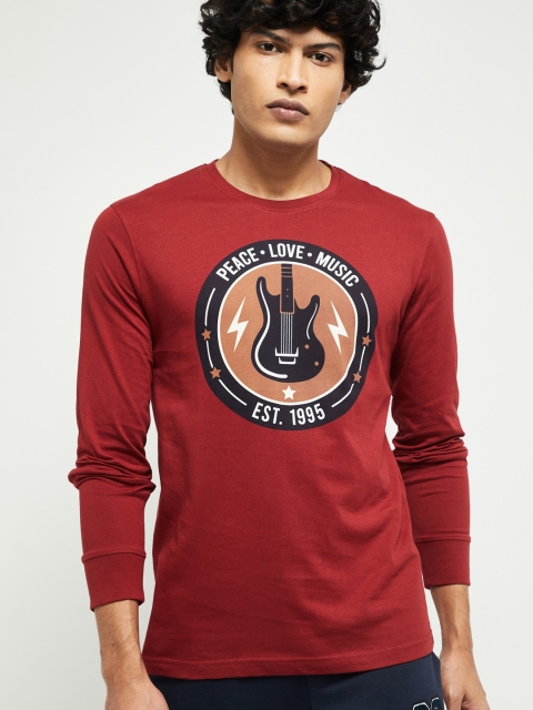 

max Men Red Printed Round Neck T-shirt