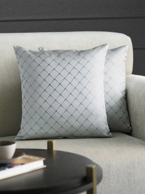 

GM Silver-Coloured Set of 2 Woven Design Square Cushion Covers