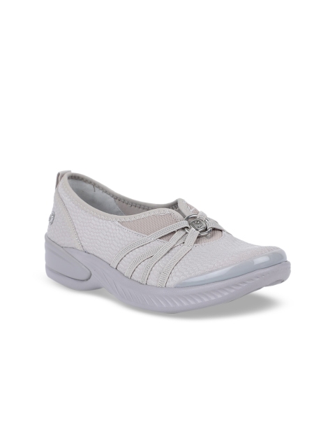 

Naturalizer Women Beige Solid Slip-On Sneakers