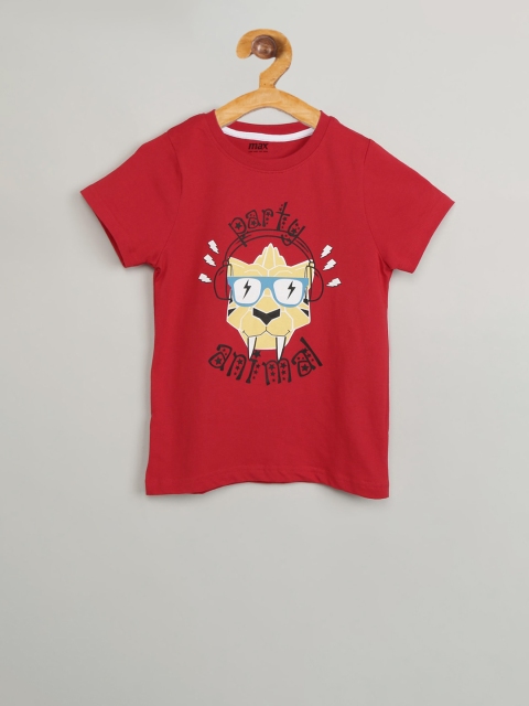 

max Boys Red Printed Round Neck T-shirt