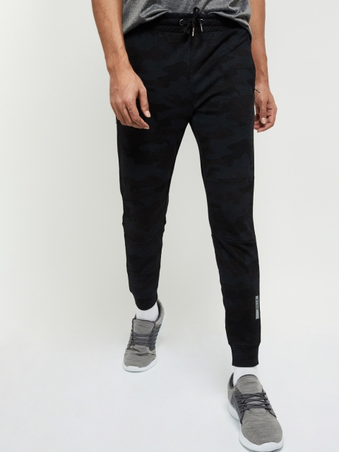 

max Men Navy Blue & Grey Camouflage Printed Joggers