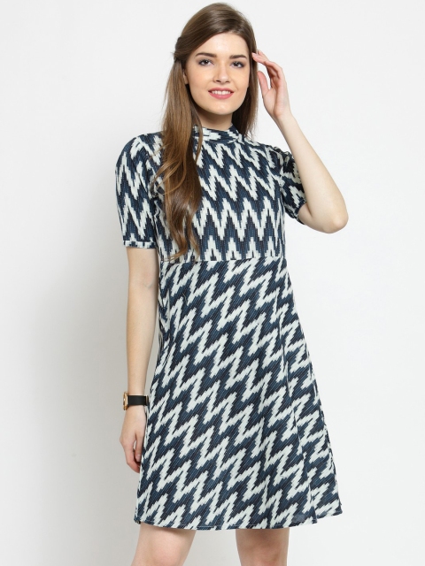 

Get Glamr Women Blue Printed Fit and Flare Dress