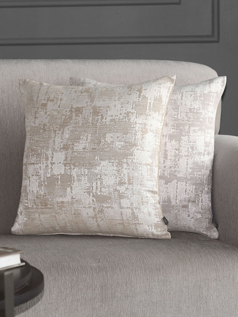 

GMF Off-White Set of 2 Abstract Square Cushion Covers