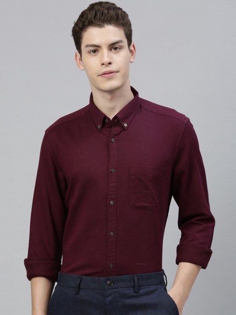 

RARE RABBIT Men Maroon Tailored Fit Solid Casual Shirt