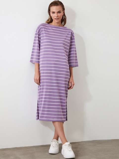 

TRENDYOL COLLECTION Women Mauve Striped T-shirt Dress