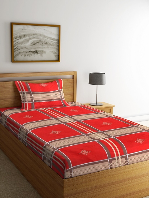 

NEUDIS Red & Brown Geometric 180 TC Polycotton 1 Single Bedsheet with 1 Pillow Cover