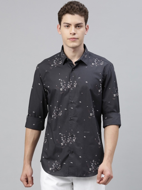

RARE RABBIT Men Black & White Tailored Fit Floral Print Casual Shirt