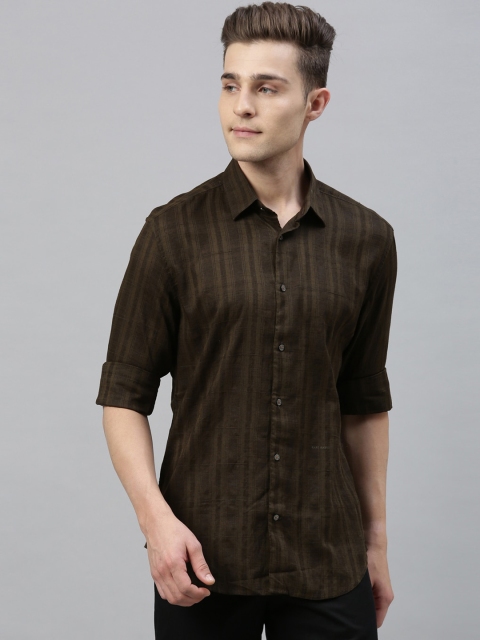 

RARE RABBIT Men Olive Green Tailored Fit Checked Casual Shirt