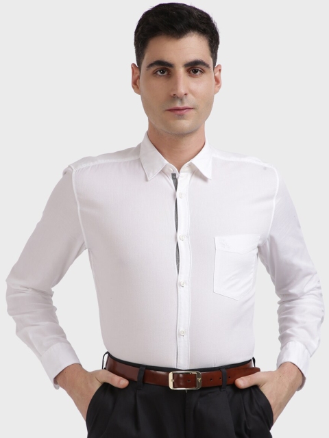 

Parx Men White Slim Fit Solid Casual Shirt