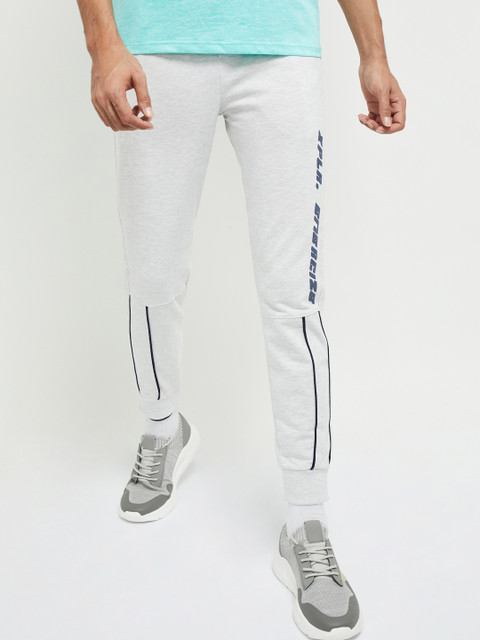 

max Men Grey Melange Solid Joggers