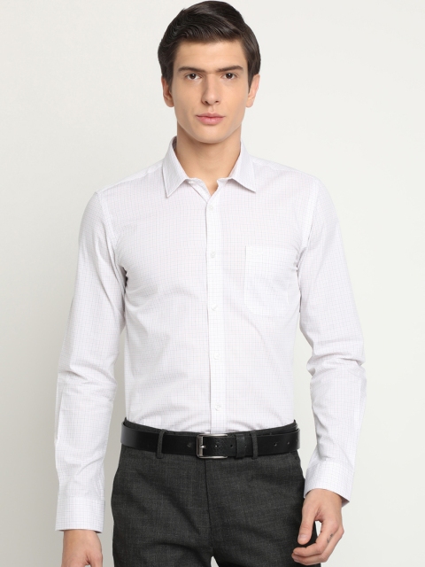 

Crocodile Men White & Pink Slim Fit Checked Formal Shirt