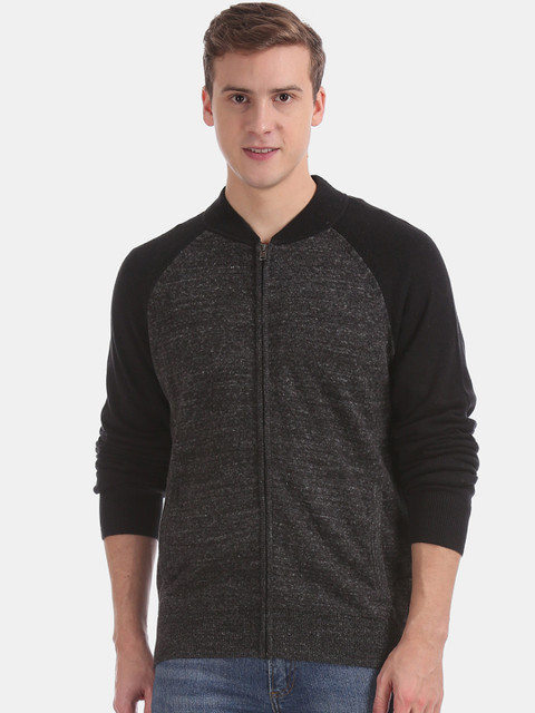 

GAP Men Charcoal Grey & Black Solid Cardigan