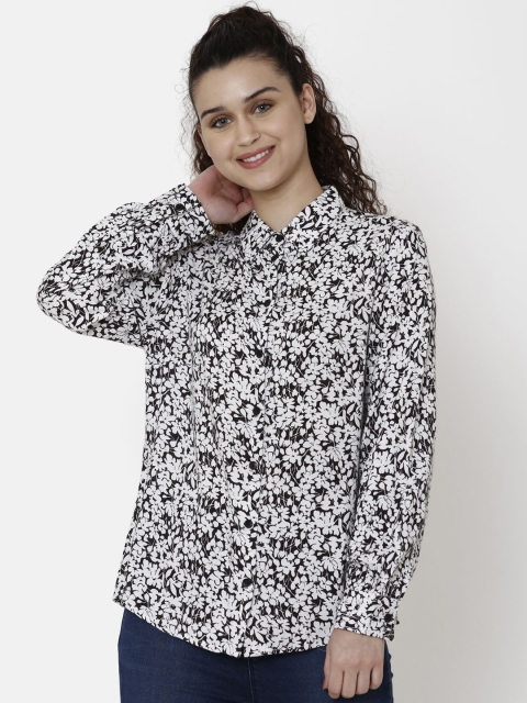 

Double Two Women Black & White Regular Fit Printed Standard Casual Shirt