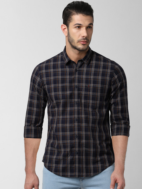 

Peter England Casuals Men Navy Blue & White Slim Fit Checked Casual Shirt