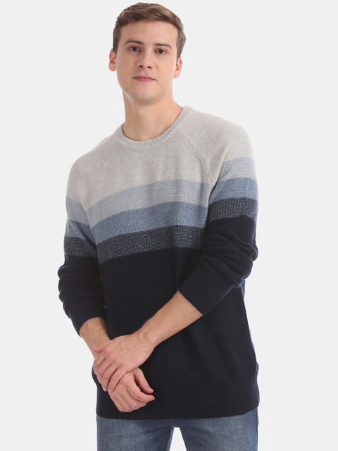 

GAP Men Blue& Off-White Striped Pullover Sweater
