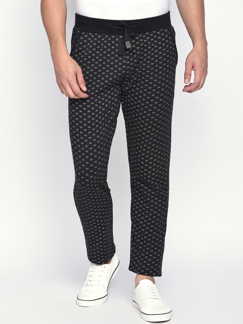 

beevee Men Black & White Printed Trackpants