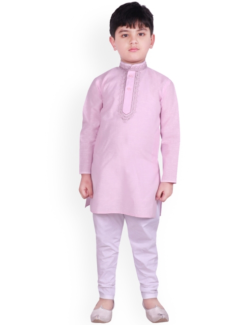

SG YUVRAJ Boys Peach-Coloured & White Embroidered Kurta with Pyjamas