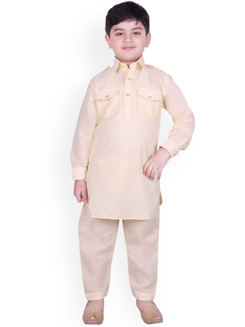 

SG YUVRAJ Boys Beige Solid Kurta with Salwar