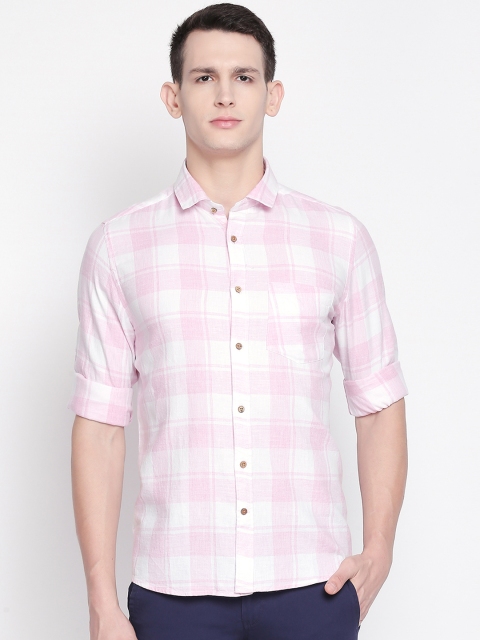 

Solemio Men White & Pink Regular Fit Checked Casual Shirt