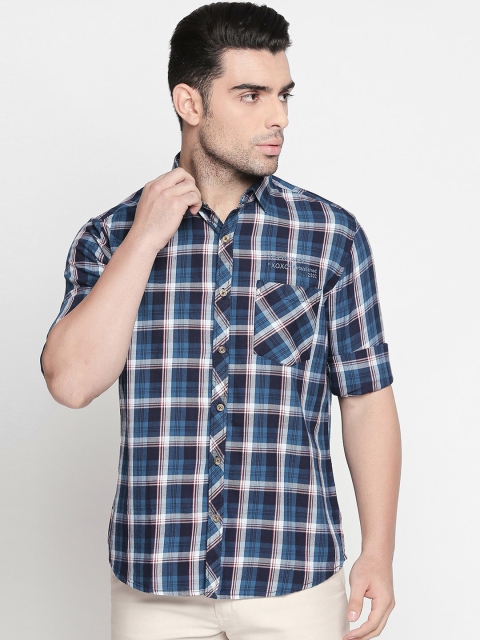 

Solemio Men Blue & White Regular Fit Checked Casual Shirt