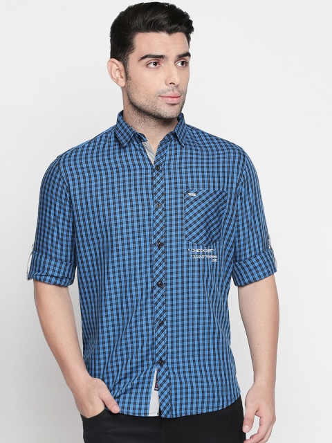 

Solemio Men Blue & Black Regular Fit Checked Casual Shirt