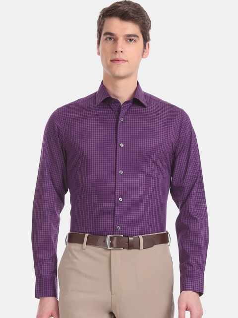 

Arrow Men Purple & Off-White Regular Fit Checked Formal Shirt
