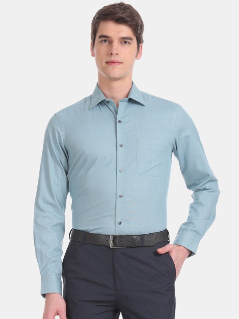 

Arrow Men Sea Green Slim Fit Solid Formal Shirt