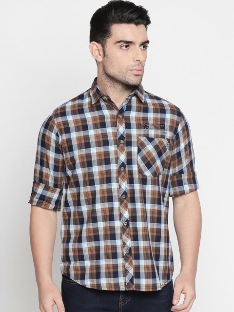 

Solemio Men Brown & Navy Blue Regular Fit Checked Casual Shirt