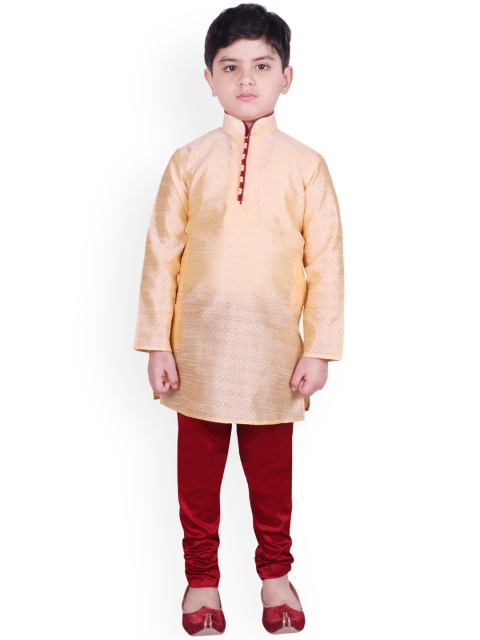 

SG YUVRAJ Boys Beige & Red Self Design Kurta with Pyjamas
