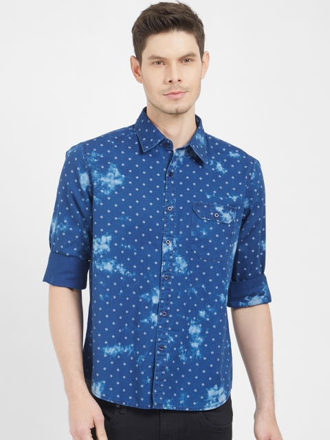 

Solemio Men Blue & White Regular Fit Printed Casual Shirt