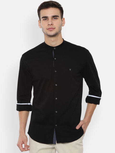

Van Heusen Sport Men Black Slim Fit Self Design Casual Shirt