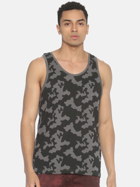 

KULTPRIT Men Grey Printed Round Neck T-shirt