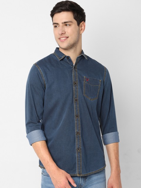 

Solly Jeans Co. Men Blue Regular Fit Solid Denim Casual Shirt
