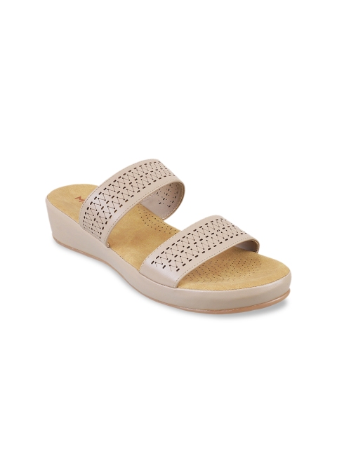 

Mochi Women Beige Textured Heels