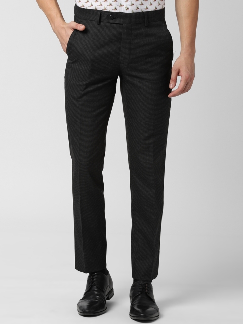

Peter England Men Grey Slim Fit Checked Formal Trousers