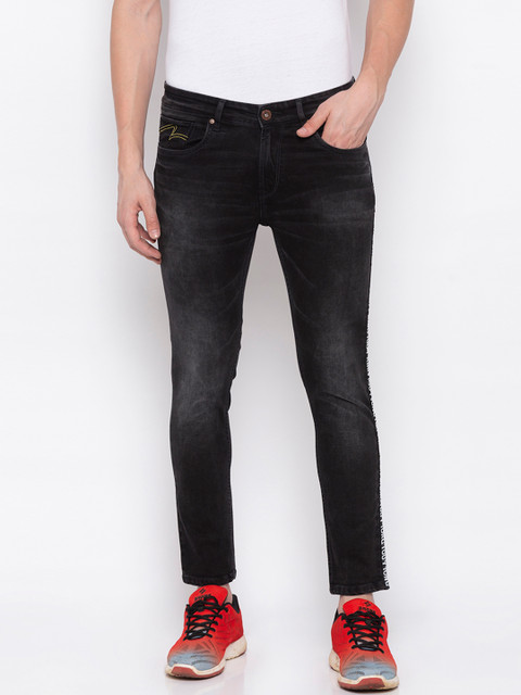 

SPYKAR Men Black Tapered Fit Mid-Rise Clean Look Jeans