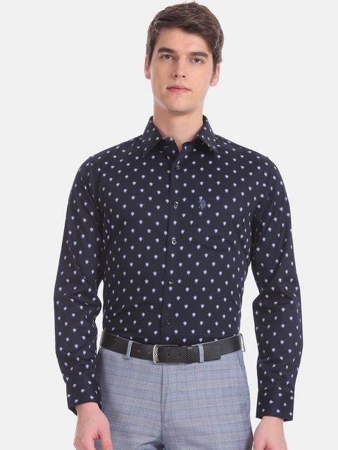 

U.S. Polo Assn. Men Navy Blue Regular Fit Printed Formal Shirt