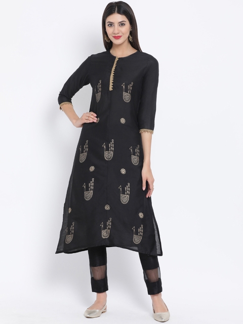 

studio rasa Women Black & White Printed Kurti with Trousers