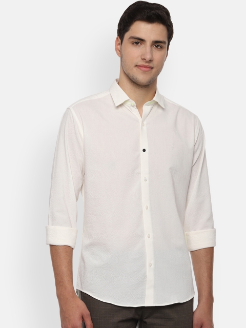

V Dot Men Off-White Slim Fit Solid Casual Shirt
