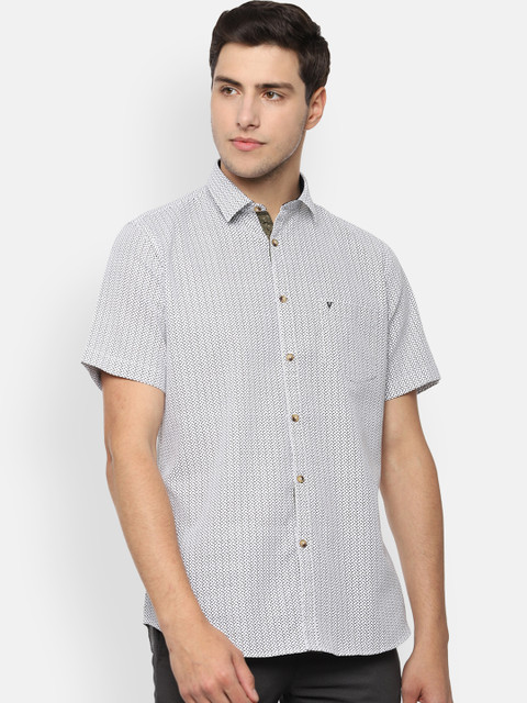 

Van Heusen Sport Men White & Black Slim Fit Printed Casual Shirt