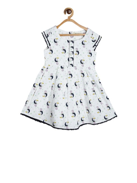 

Bella Moda Girls White & Navy Blue Printed Fit and Flare Dress