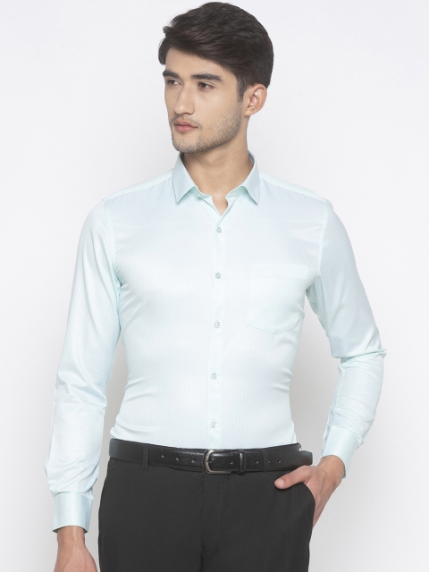 

Globus Men Sea Green Regular Fit Solid Formal Shirt