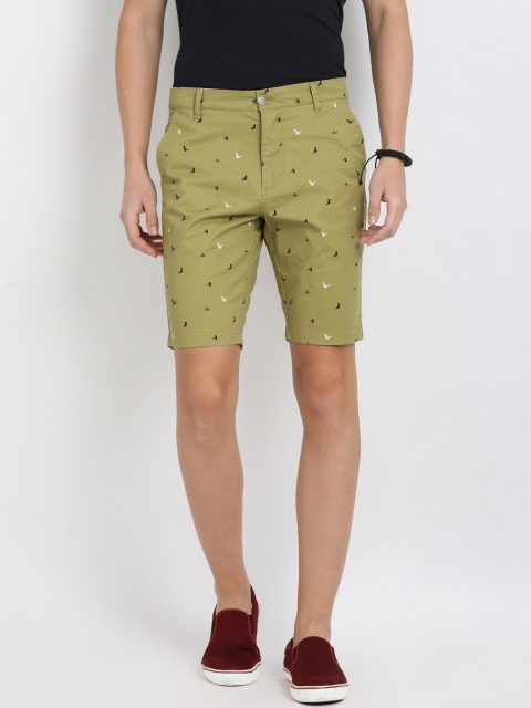 

t-base Men Green Printed Regular Fit Regular Shorts