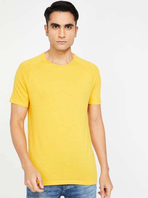 

Fame Forever by Lifestyle Men Yellow Solid Round Neck T-shirt