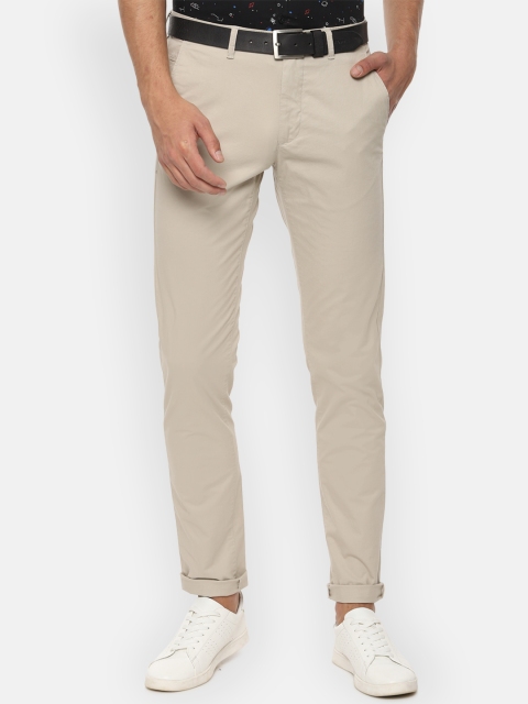 

Van Heusen Sport Men Cream-Coloured Slim Fit Solid Regular Trousers